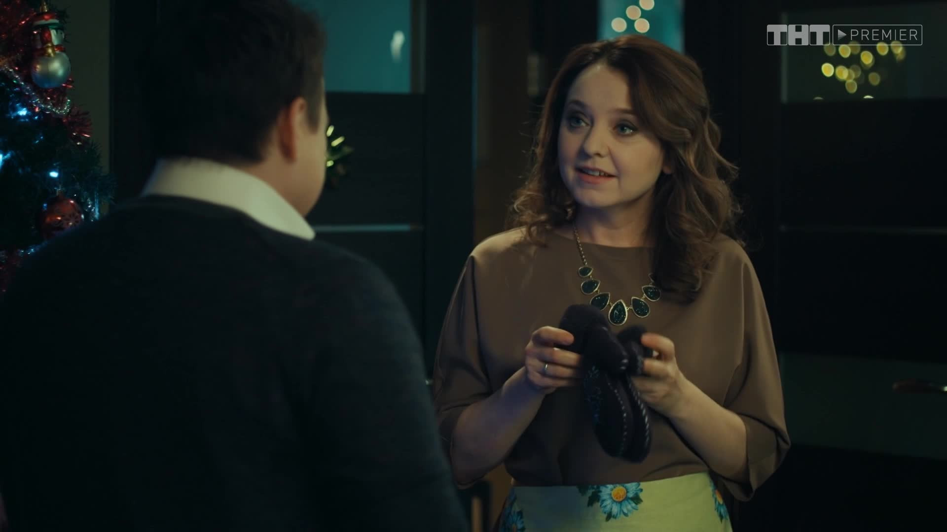 САШАТАНЯ 3 сезон 21 серия смотреть онлайн