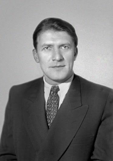Николай Крючков Николай Крючков