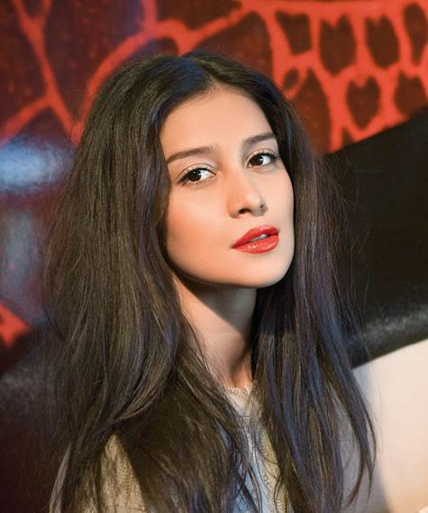 Равшана Куркова