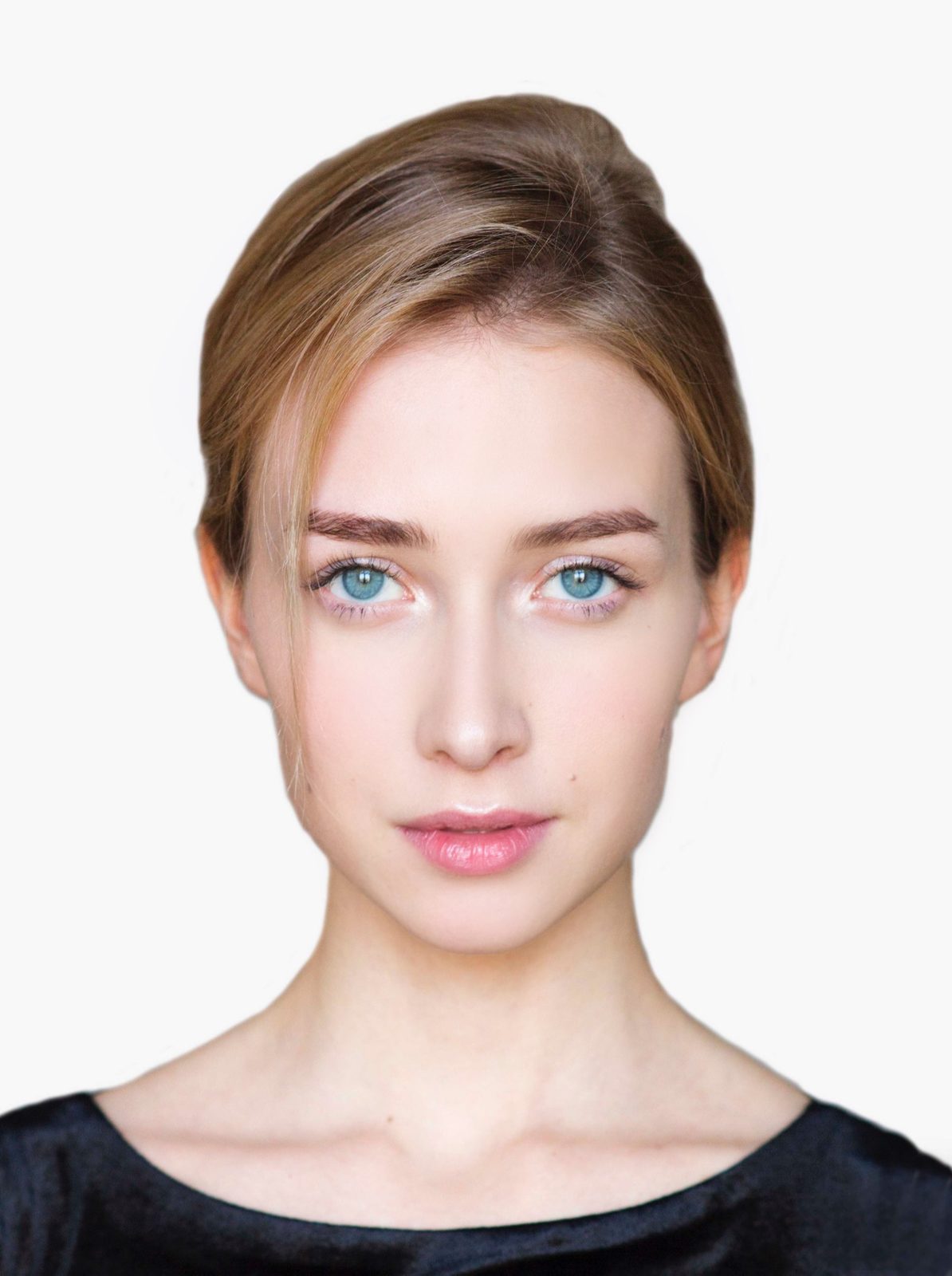 Лариса Кулакова