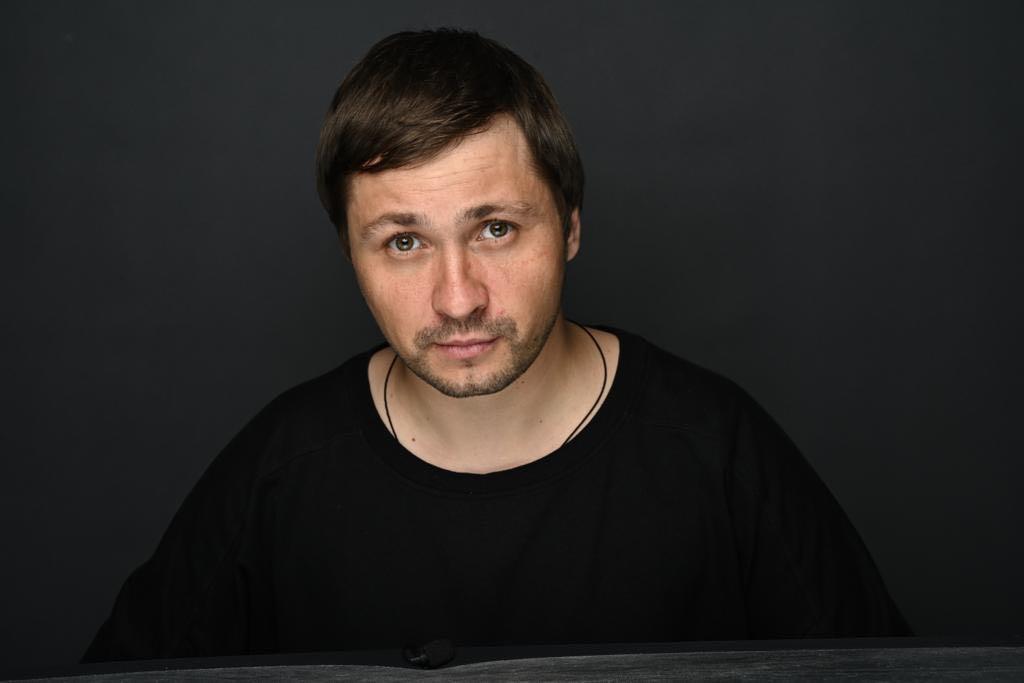 Александр Фролов